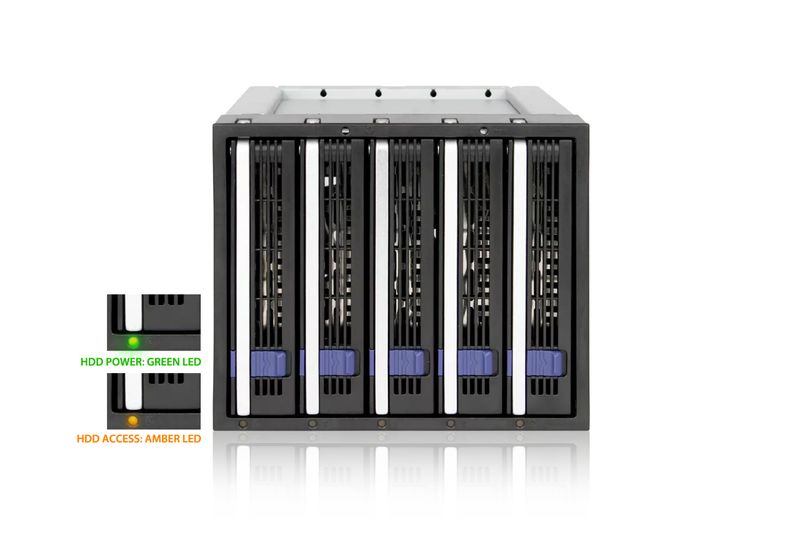 IcyDock-FatCage-MB155SP-B---5-Bay-EZ-Tray-3.5--SATA-Hard-Drive-Hot-Swap-Backplane-Cage-in-3x-External-5.25--Bay