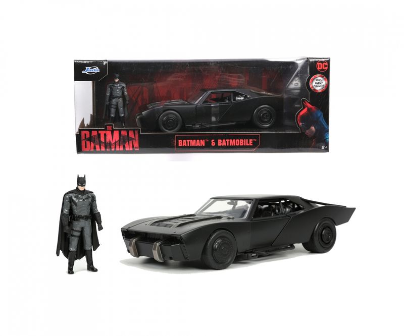 Simba-The-Batman-BatMobile-2022-in-Scala-1-24-con-Personaggio-Funzionamento-a-Ruota-Libera