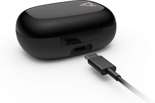 POLY-Voyager-Free-20-Black-Earbuds-Basic-Charge-Case