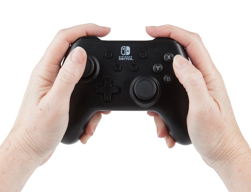 Controller-PowerA-per-Nintendo-Switch--cablato-nero-licenziato-ufficialmente-