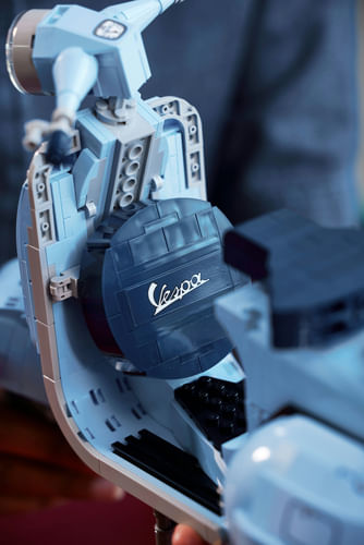 Vespa-125-LEGO®---Lego-Creator-Expert-10298