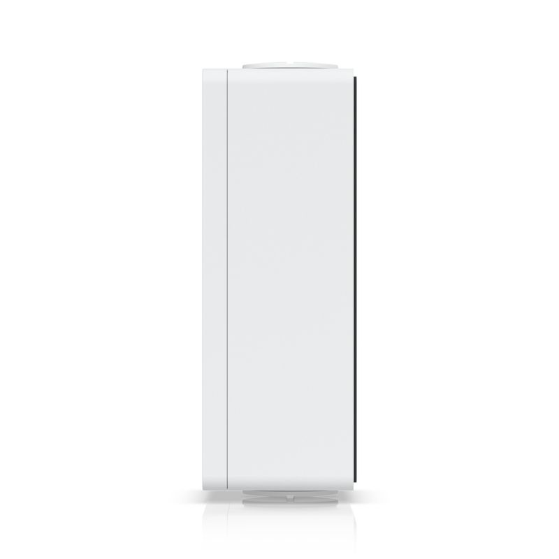 Junction-box-for-UniFi-Access---Readers-and-Intercom-Viewers---that-support-flat-surface-mounting-and-attachment-to-3-4-