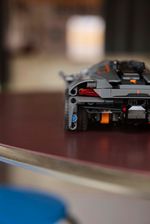 Hypercar-Koenigsegg-Jesko-Absolut-grigia---Lego-Technic-42173