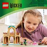 Glinda-Elphaba-e-Nessarose-all’Universita-di-Shiz---Lego-Wicked-75681