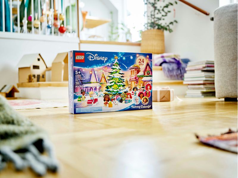 Calendario-dell’Avvento-2024-LEGO-Disney---43253