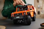 Mercedes-Benz-G-500-PROFESSIONAL-Line---Lego-Technic-42177