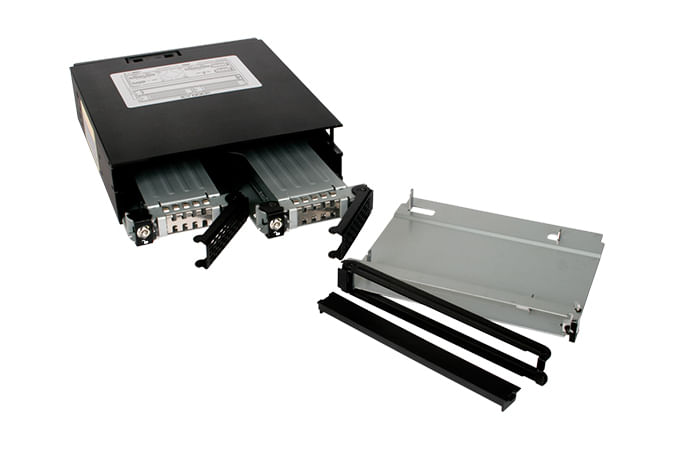 Backplane-ICY-DOCK-SAS-SATA-2.5--ICY-DOCK-MB994IKO-3SBblocco