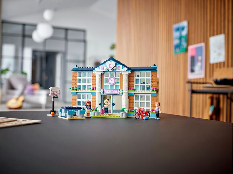 Scuola-di-Heartlake-City---Lego-Friends-41682