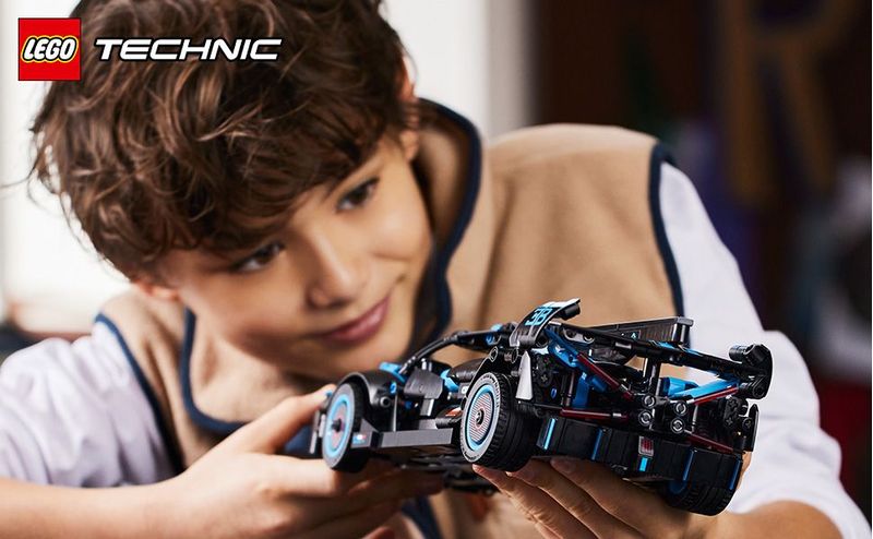 Bugatti-Bolide-Agile-Blue---Lego-Technic-42162