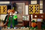 Disney-Hocus-Pocus--il-cottage-delle-sorelle-Sanderson---Lego-Ideas-21341