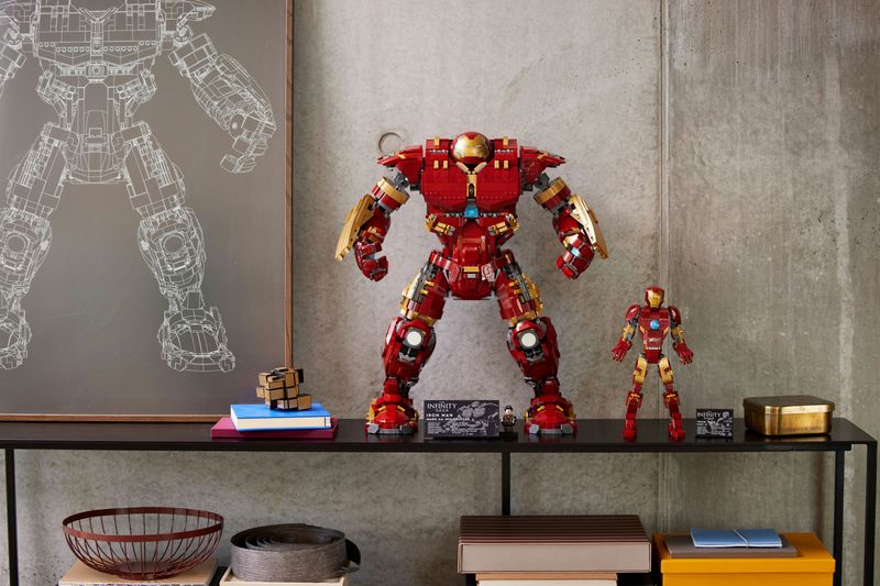 Hulkbuster​---Lego-Marvel-76210