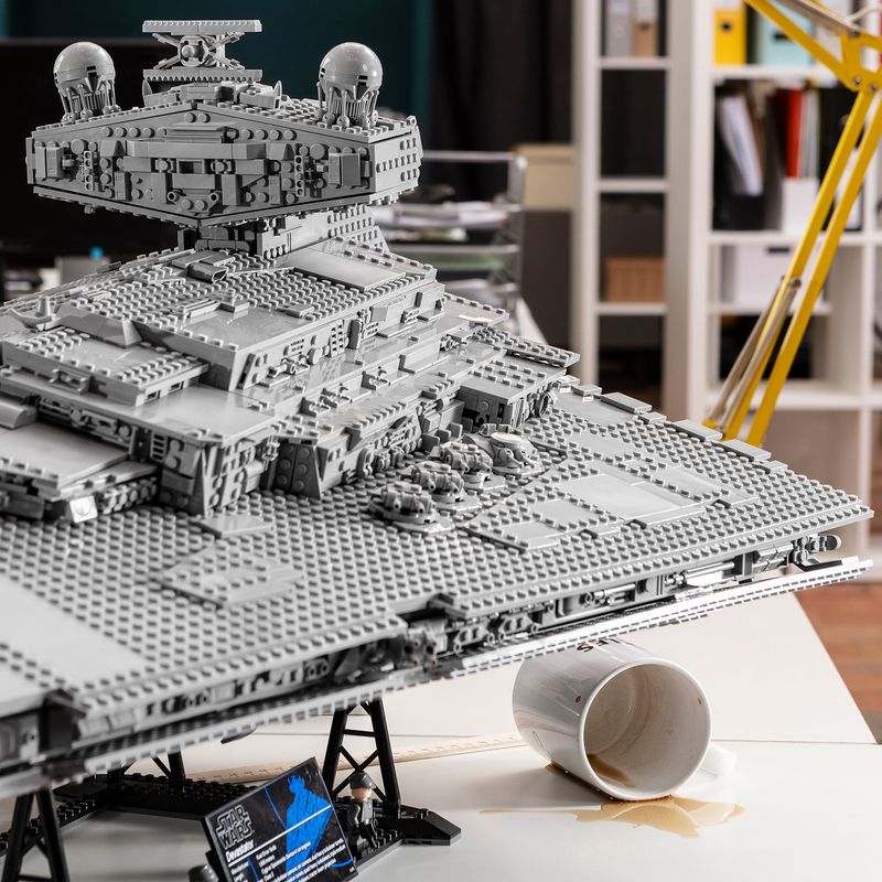 Imperial-Star-Destroyer™---Lego-Star-Wars-75252