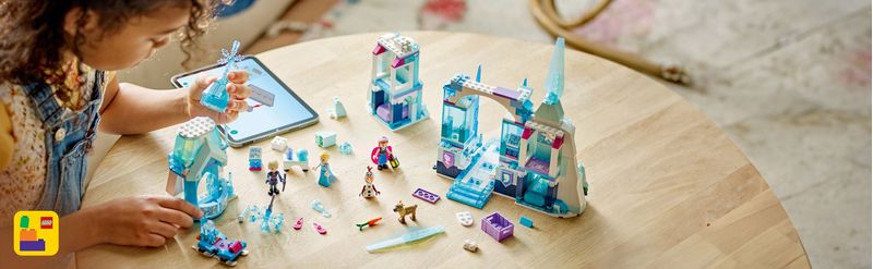 Il-Palazzo-di-ghiaccio-di-Elsa---Lego-Disney-43244