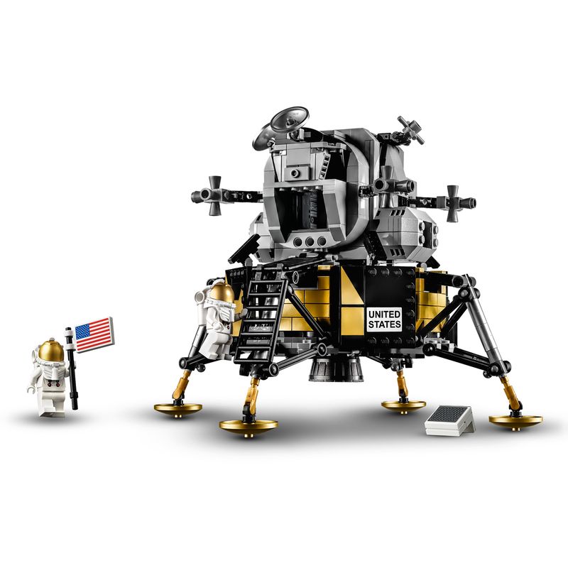 NASA-Apollo-11-Lunar-Lander---Lego-Creator-Expert-10266