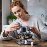 NASA-Apollo-11-Lunar-Lander---Lego-Creator-Expert-10266