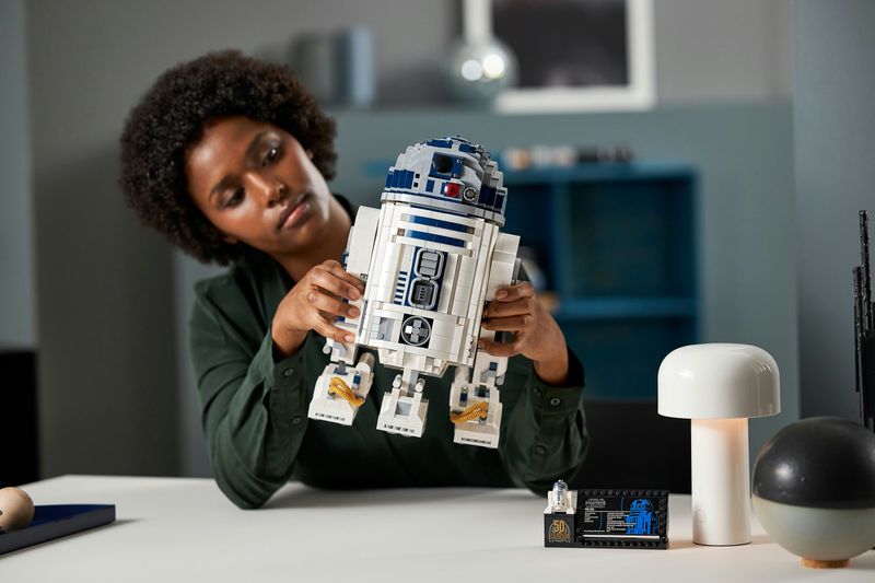 R2-D2™---Lego-Star-Wars-75308