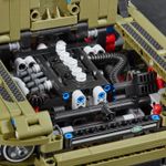 Land-Rover-Defender---Lego-Technic-42110