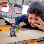 Stunt-Bike-da-impennata---Lego-City-60296