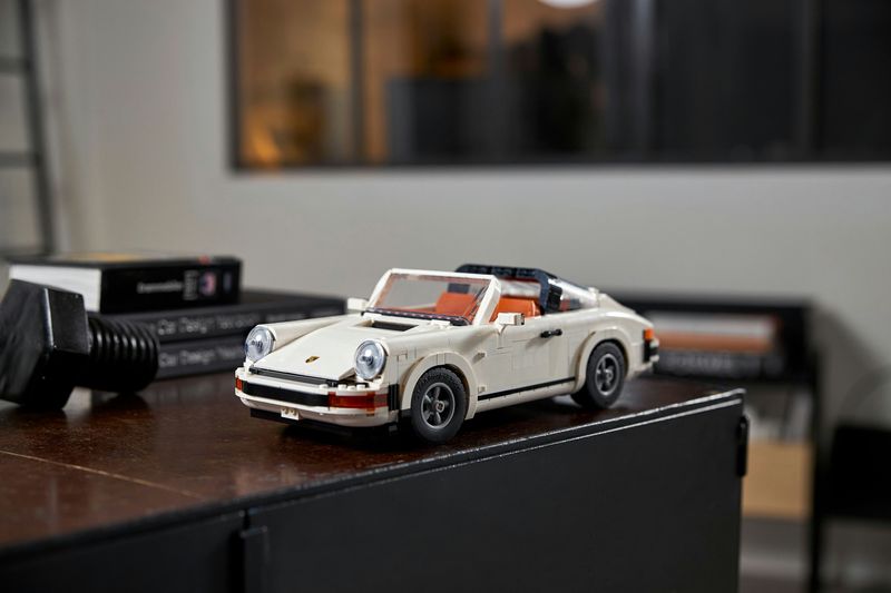 Porsche-911---Lego-Creator-Expert-10295