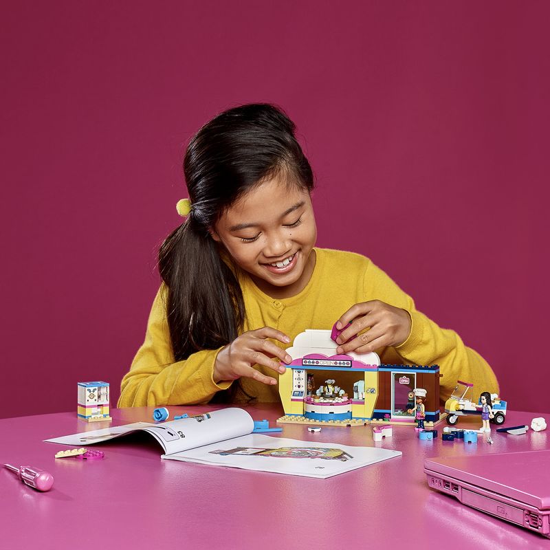 Il-Cupcake-Cafe-di-Olivia---Lego-Friends-41366