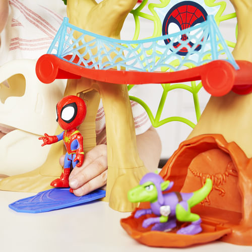 LA-CASA-SULL-ALBERO-DI-SPIDEY