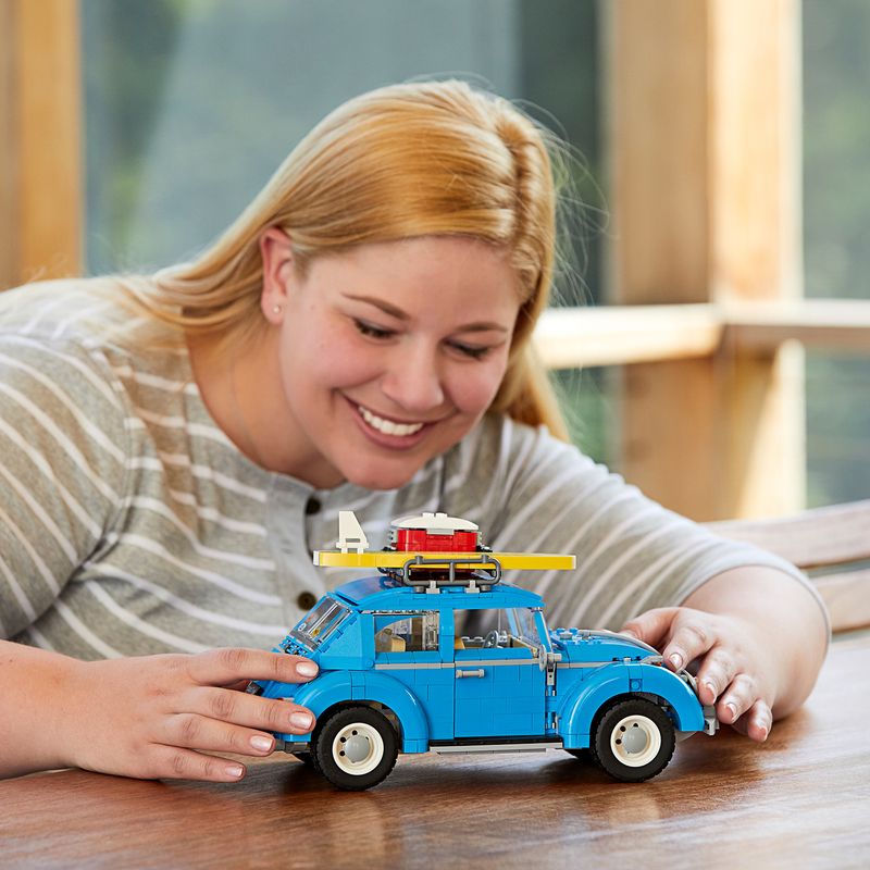 Maggiolino-Volkswagen---Lego-Creator-10252