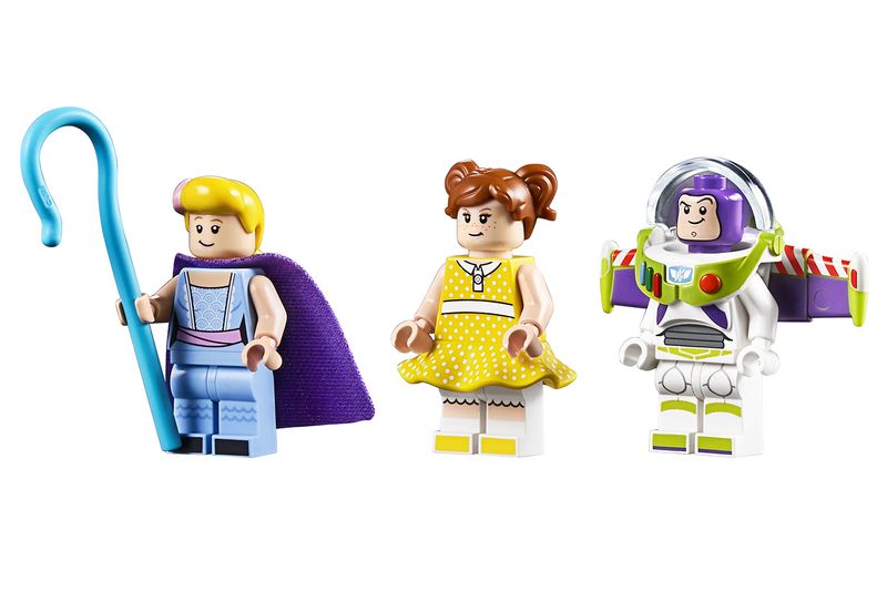 Avventura-al-parco-giochi-di-Buzz-e-Bo-Peep---Lego-Toy-Story-4-10768