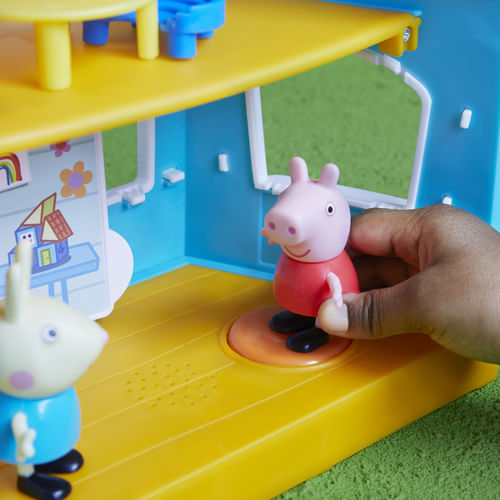 LA-CLUBHOUSE-DI-PEPPA-PIG