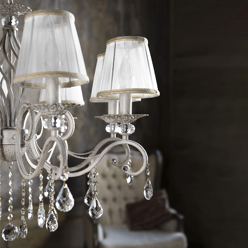 Lampadario-Shabby-Chic-Grace-Metallo-Bianco-8-Luci-Diffusori-Bianchi