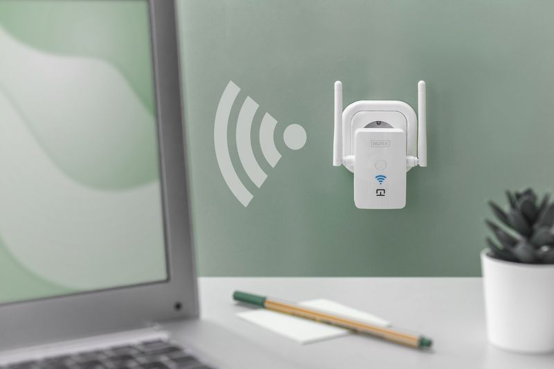 Digitus-Ripetitore-Wireless-300-Mbps---Access-Point-2.4-Ghz---Porta-Di-Ricarica-Usb