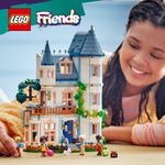 Bed-And-Breakfast-al-Castello---Lego-Friends-42638