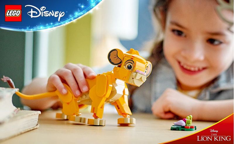 LEGO-Disney---Il-cucciolo-di-leone-classico-di-Simba-il-re--43243-