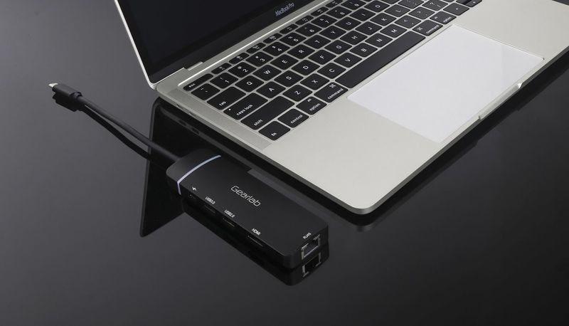 USB-C-5-in-1-Mobile-Hub-PD100W