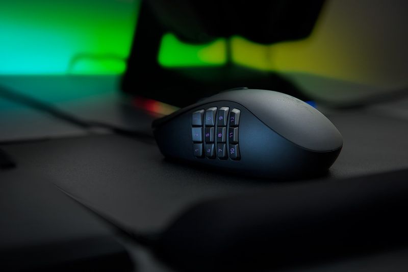 Razer-Naga-Trinity-mouse-Mano-destra-USB-tipo-A-Ottico-16000-DPI