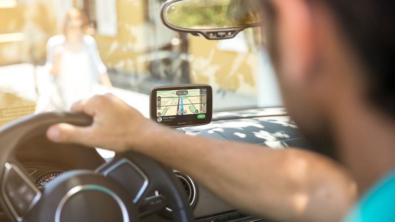 TomTom-Via-53-Europa-45-GPS-per-Auto-Display-da-5---Mappe-a-Vita-Aggiornamento-Tramite-Wi-Fi-Nero