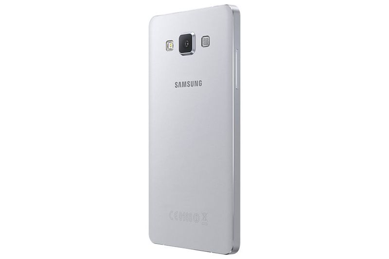 Samsung-Galaxy-A5-SM-A500FU-127-cm--5---SIM-singola-Android-4.4-4G-Micro-USB-B-2-GB-16-GB-2300-mAh-Argento