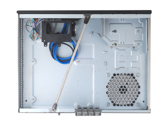 Custodia-in-PC-nera-ML03