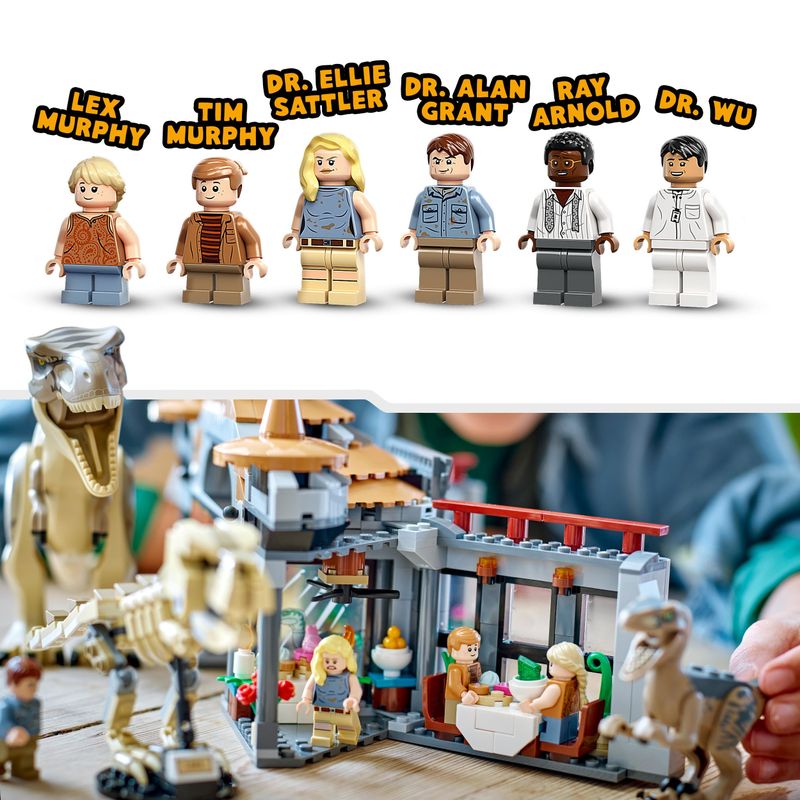 LEGO-Jurassic-Park-76961-Centro-Visitatori--l’Attacco-del-T.-Rex-e-del-Raptor-Set-con-2-Dinosauri-Giocattolo-e-6-Minifigure