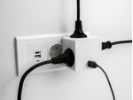 Cubo-portapresa-Delock-a-3-vie-con-blocco-di-sicurezza-per-bambini