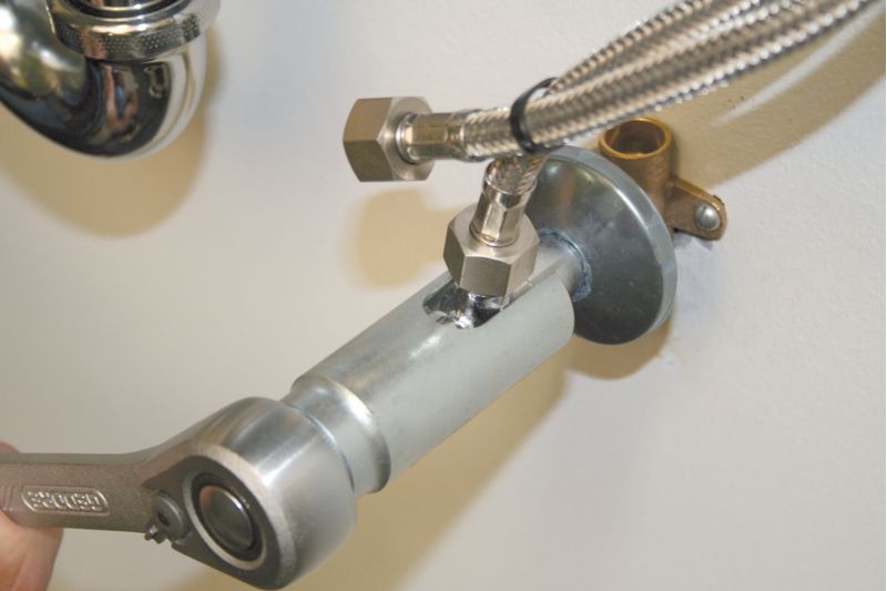 Gedore-Chiave-a-Bussola-per-Rubinetti-Sottolavabo-82mm