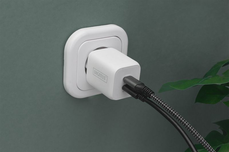 Digitus-Caricatore-USB-C-2-porte-65-W-GaN