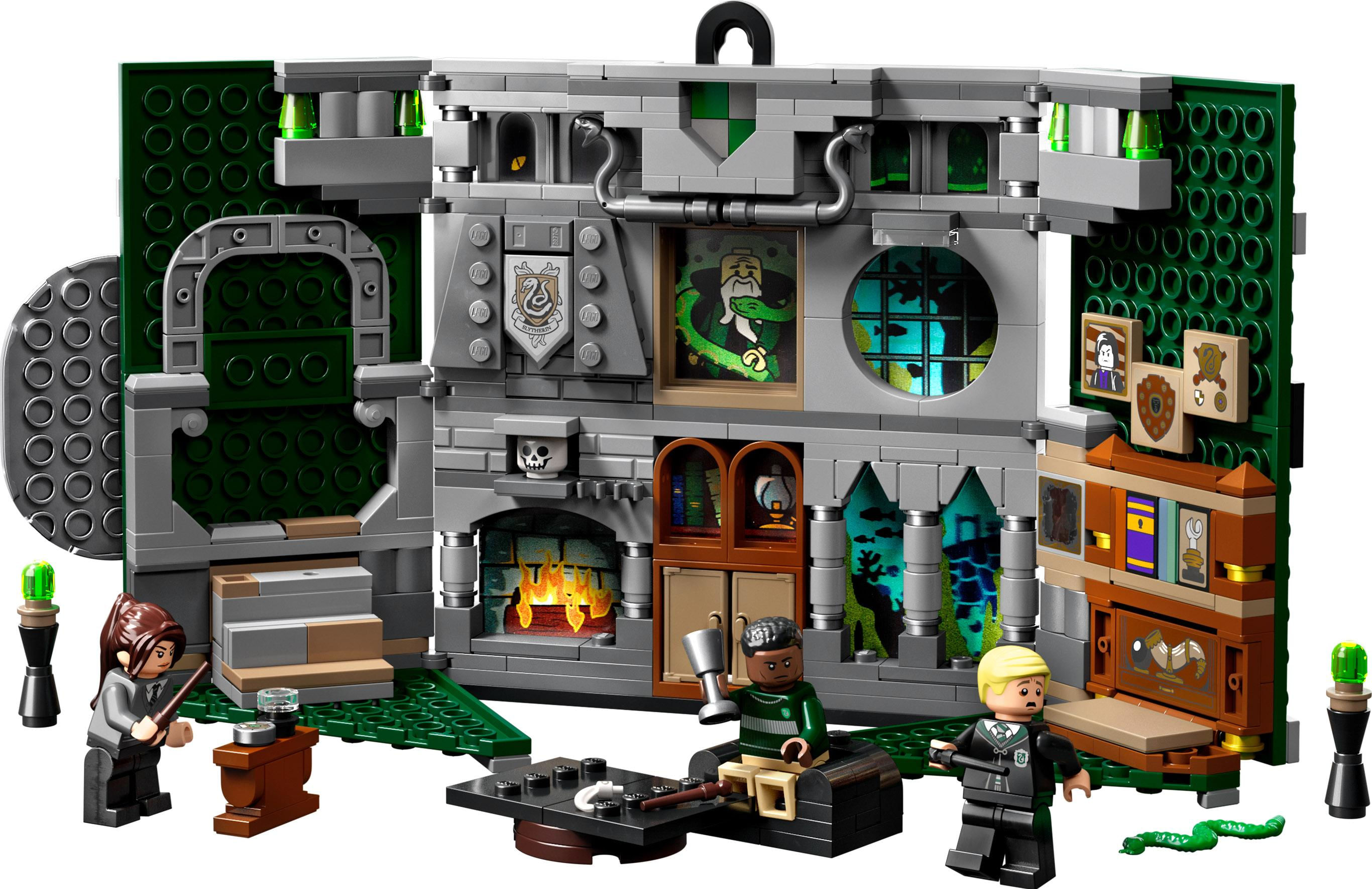 LEGO Harry Potter 76410 Stendardo della Casa Serpeverde da Parete, Sala  Comune Castello di Hogwarts