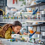 LEGO-City-60367-Aereo-Passeggeri-Modellino-di-Aeroplano-Giocattolo-da-Costruire-con-9-Minifigure-e-Veicoli-dell-Aeroporto