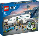 LEGO-City-60367-Aereo-Passeggeri-Modellino-di-Aeroplano-Giocattolo-da-Costruire-con-9-Minifigure-e-Veicoli-dell-Aeroporto