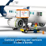 LEGO-City-60367-Aereo-Passeggeri-Modellino-di-Aeroplano-Giocattolo-da-Costruire-con-9-Minifigure-e-Veicoli-dell-Aeroporto